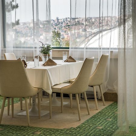 Park Hotel Raya Garden - Free Parking Veliko Tarnovo Exterior photo